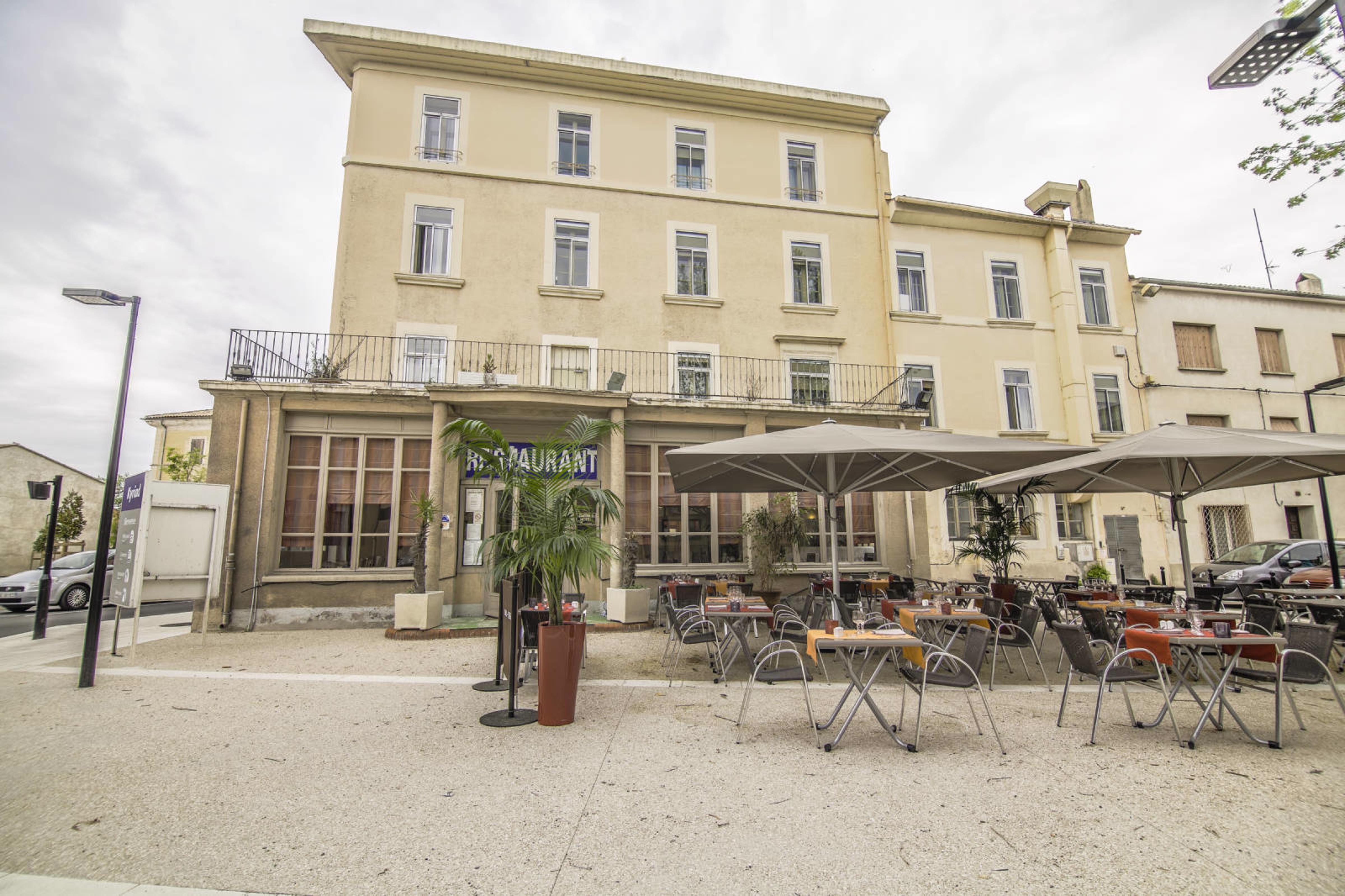 Hotel Kyriad Orange Centre Ville - A7-A9 - 3 Etoiles - Hotel Des Princes - Provence Alpes Cote D'Azur - France Екстер'єр фото